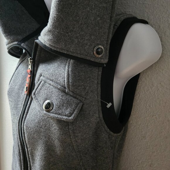 NWOT BURTON Hoodies Vests - Picture 5 of 6